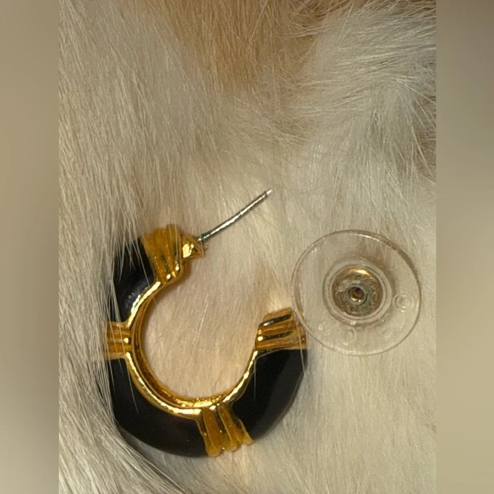 Elegant Black and Gold Earrings & Monet Brooch - Picture 3 of 3